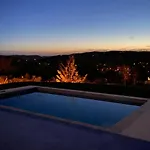 Vallée De La Dordogne *