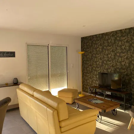 Vallee De La Dordogne Holiday home *